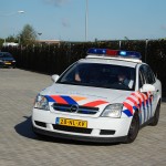 politiauto (via Naaldenberg wikipedia, perm CC-BY-2.5-NL)